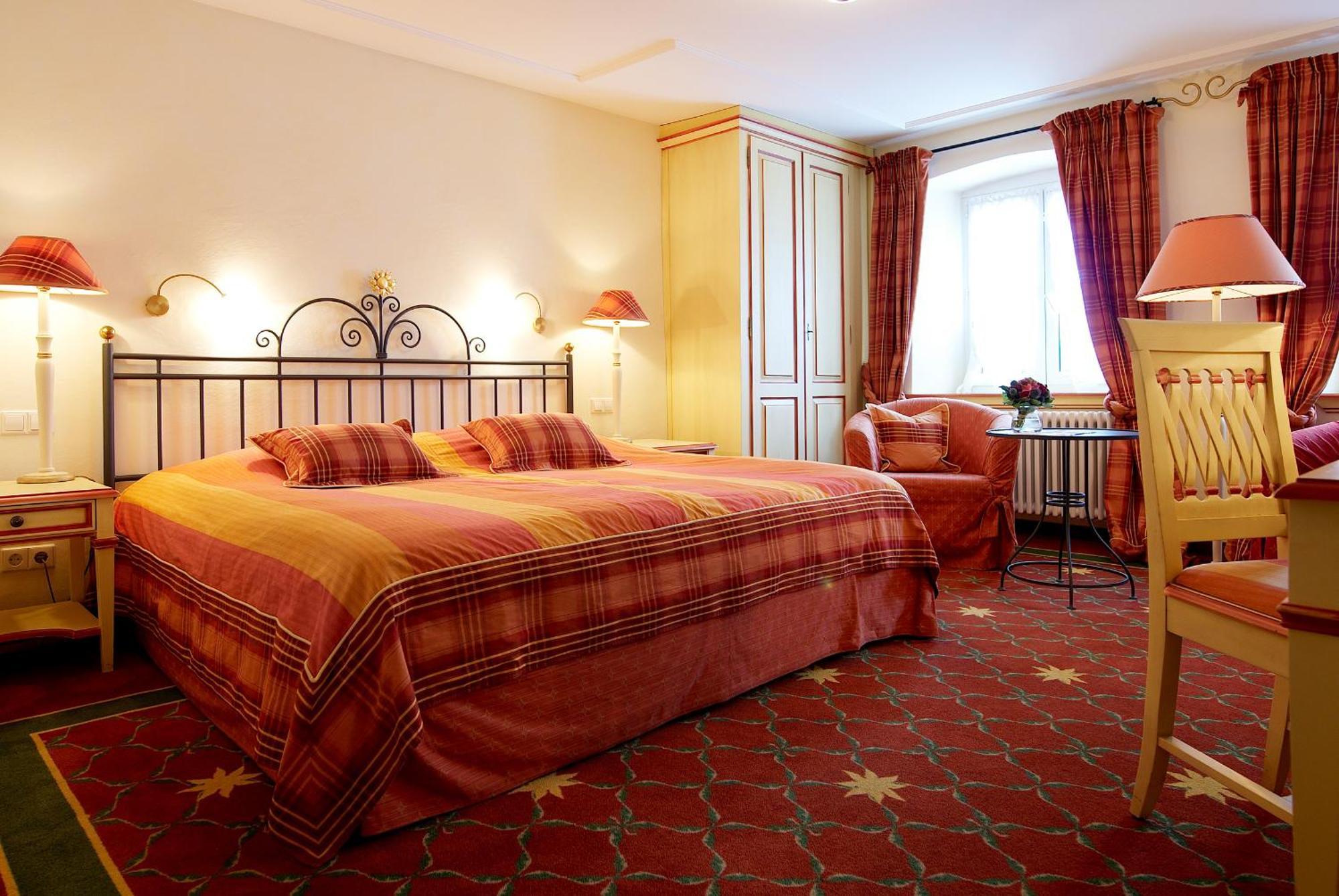 Hotel & Restaurant Sonne Кирхцартен Экстерьер фото