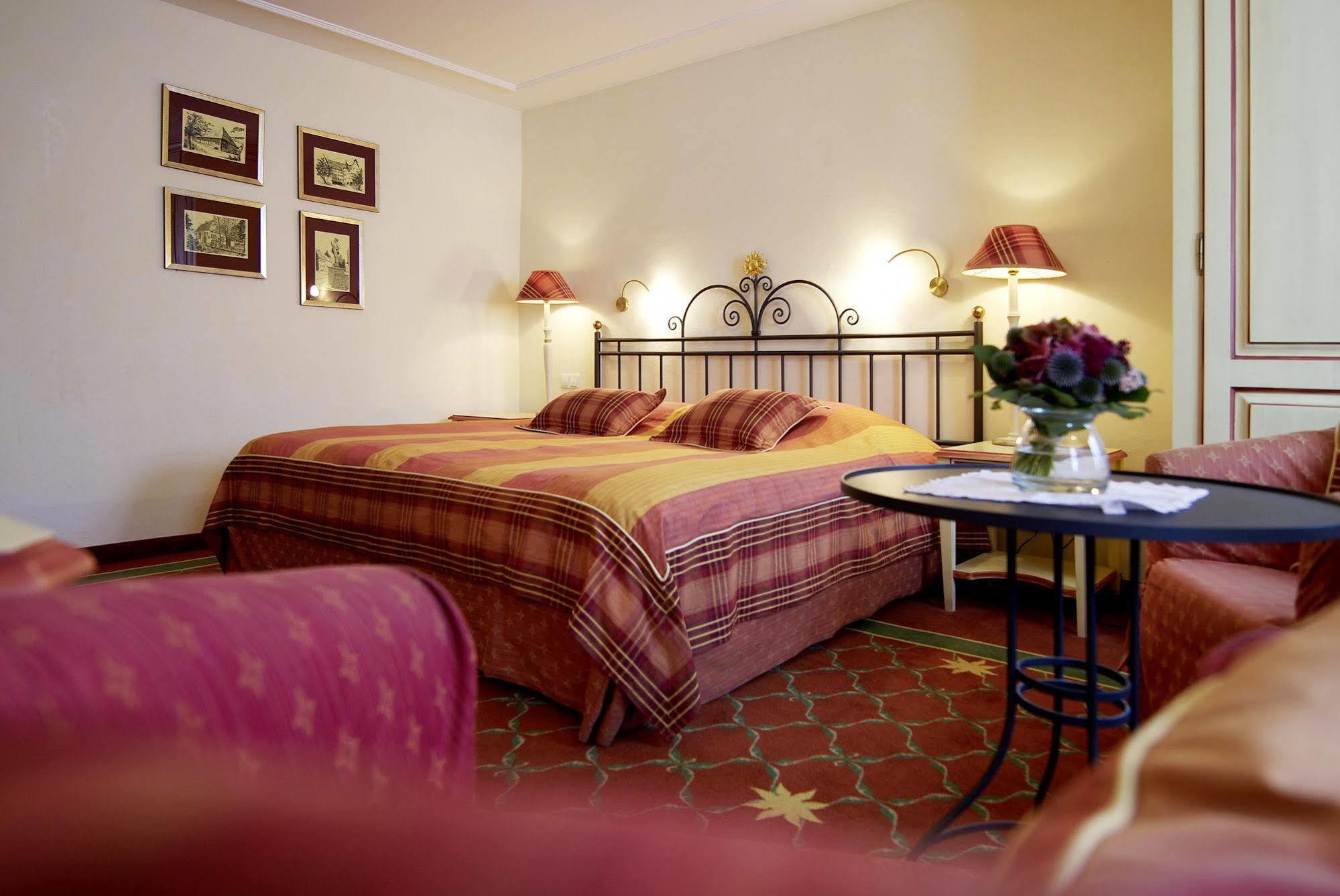 Hotel & Restaurant Sonne Кирхцартен Экстерьер фото